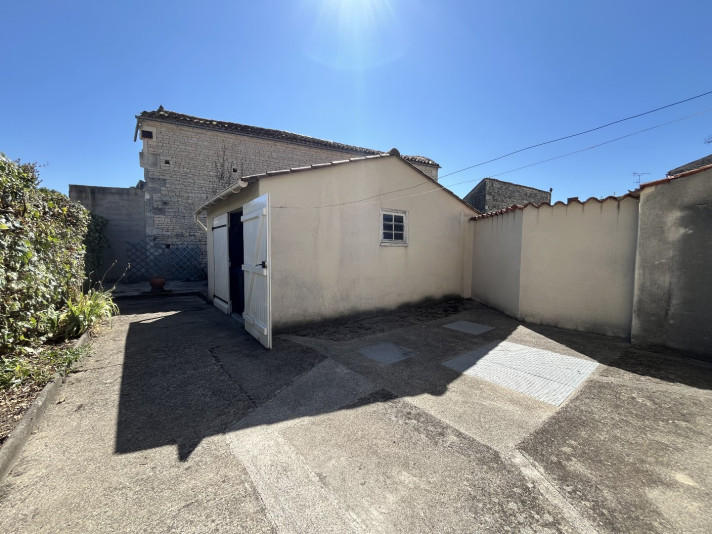 Voir la photo 1/9 du type house à Réparsac
