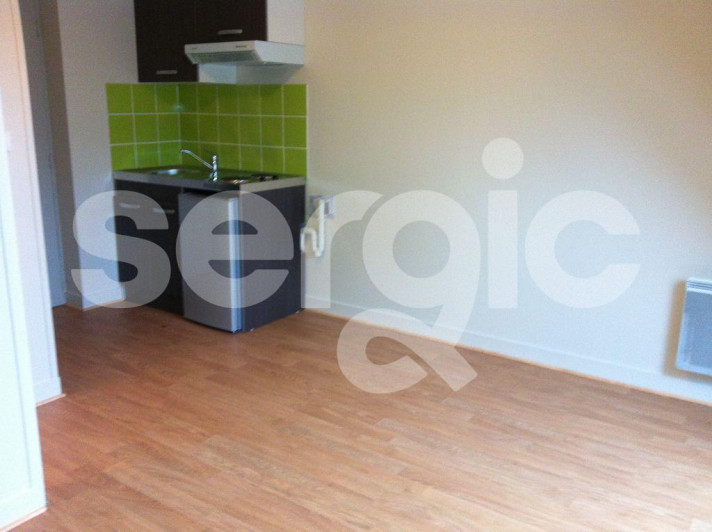Voir la photo 1/8 du type studio à Compiègne