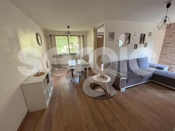 Voir la photo 1/7 du type apartment à Angers