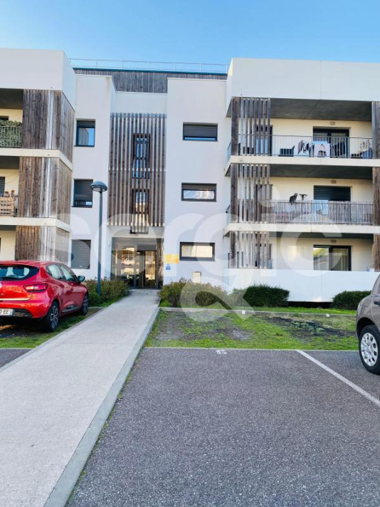 Voir la photo 1/3 du type apartment à Villenave-d'Ornon