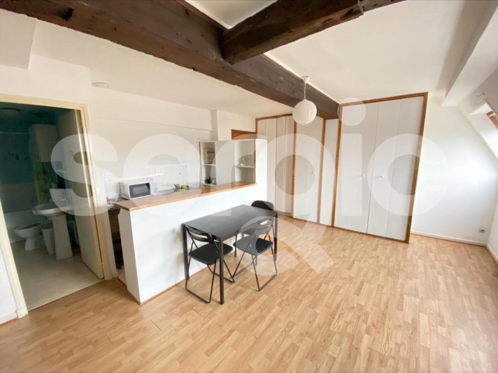 Studio à Arras