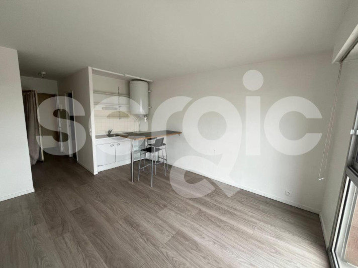Voir la photo 1/9 du type studio à Amiens