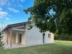 Maison à Jau-Dignac-et-Loirac