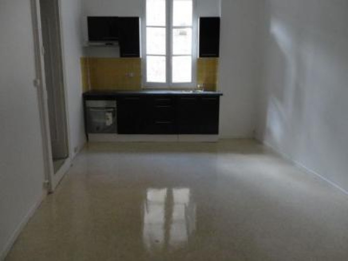 Voir la photo 1/10 du type apartment à La Réole