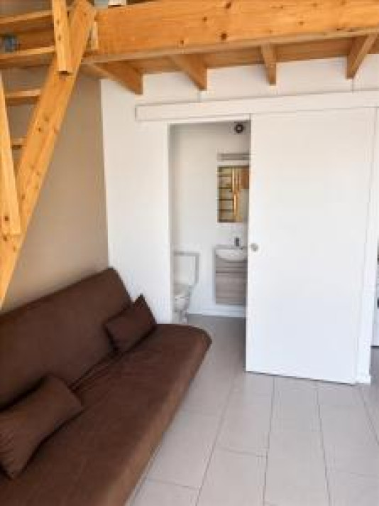 Voir la photo 1/72 du type house à Libourne