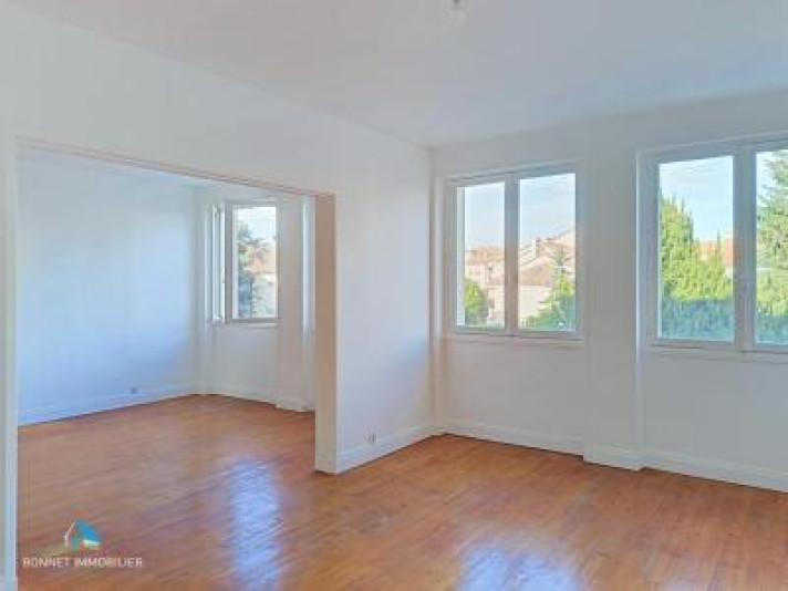 Voir la photo 1/13 du type apartment à Chamalières