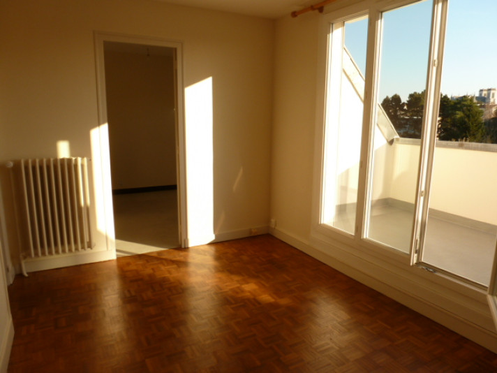 Voir la photo 1/9 du type apartment à Nantes