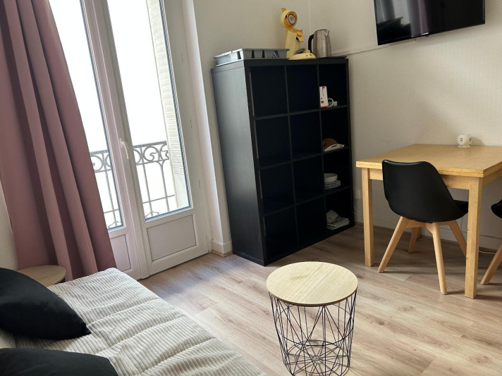 Voir la photo 1/7 du type studio à Vichy