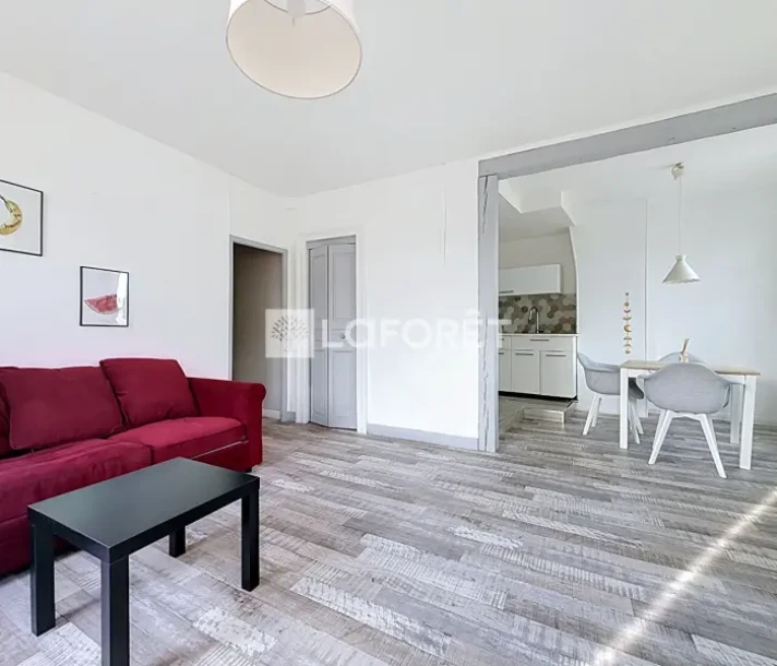 Voir la photo 1/12 du type apartment à Elbeuf