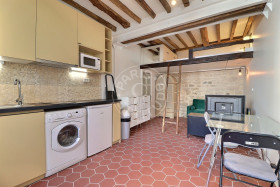 Studio à Paris