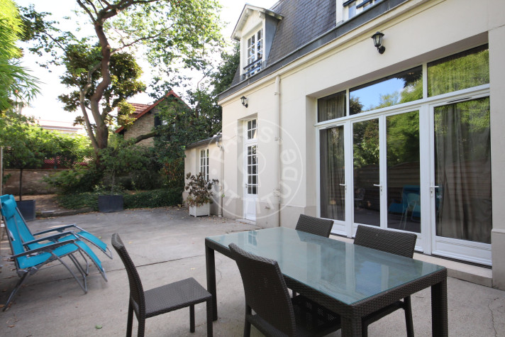 Maison à Boulogne-Billancourt