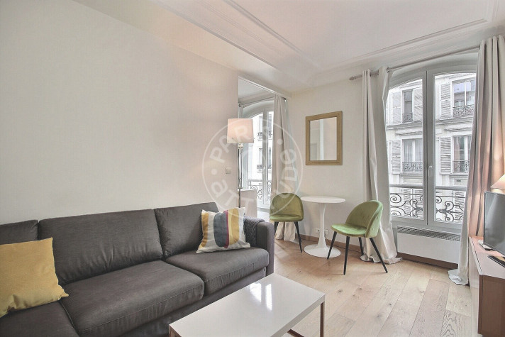 Voir la photo 1/5 du type apartment à Paris
