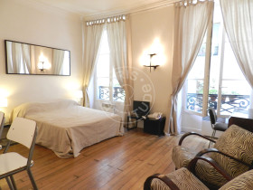 Studio à Paris