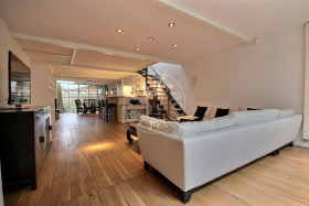 Maison à Paris
