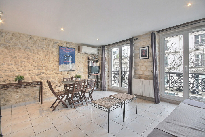 Voir la photo 1/5 du type apartment à Paris