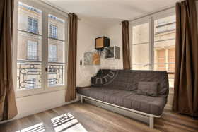 Studio à Paris