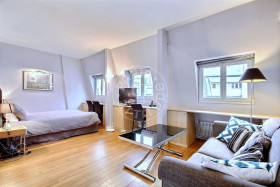 Studio à Paris