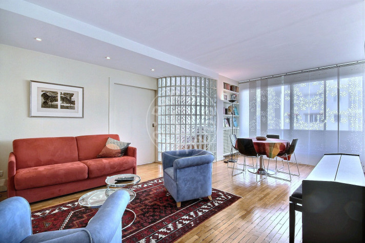Voir la photo 1/5 du type apartment à Paris
