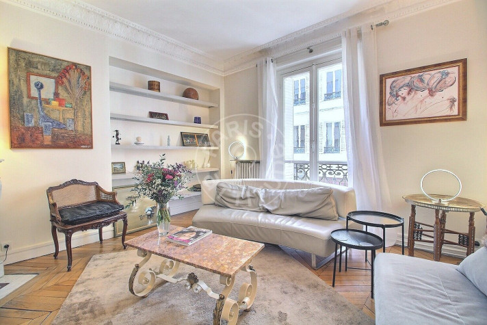 Voir la photo 1/5 du type apartment à Paris