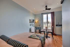Studio à Paris