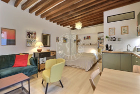 Studio à Paris