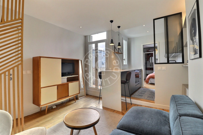Voir la photo 1/5 du type apartment à Paris