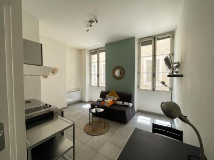 Voir la photo 1/7 du type apartment à Marseille