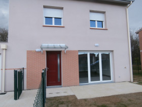 Maison à La Salvetat-Saint-Gilles