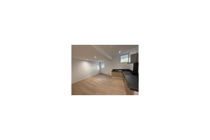 Voir la photo 1/8 du type apartment à Istres