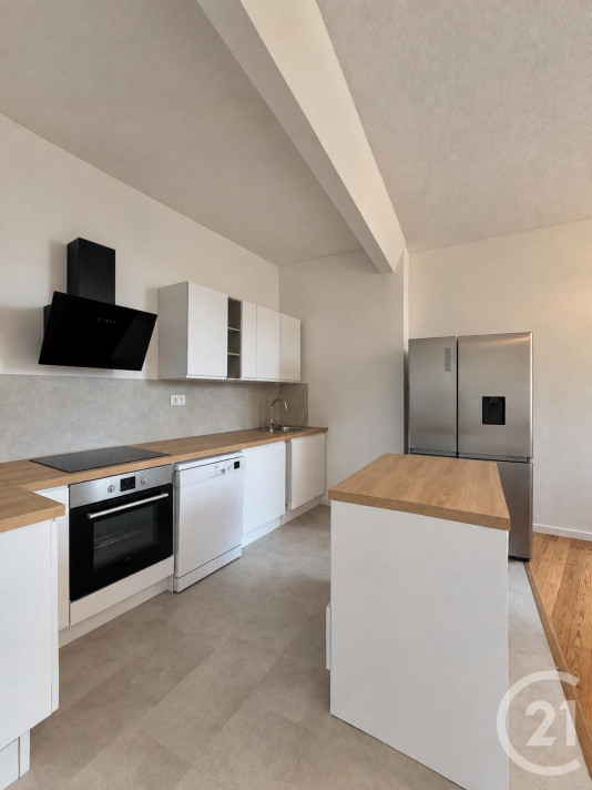 Voir la photo 1/10 du type apartment à Moulins