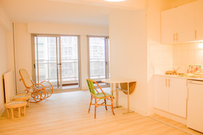 Voir la photo 1/1 du type studio à Paris