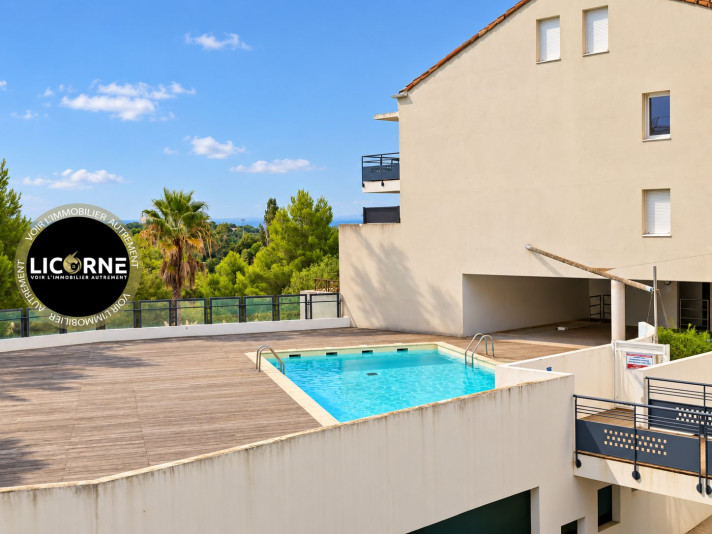 Voir la photo 1/9 du type apartment à Martigues