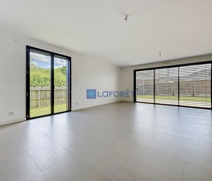 Voir la photo 1/8 du type house à Orée d'Anjou