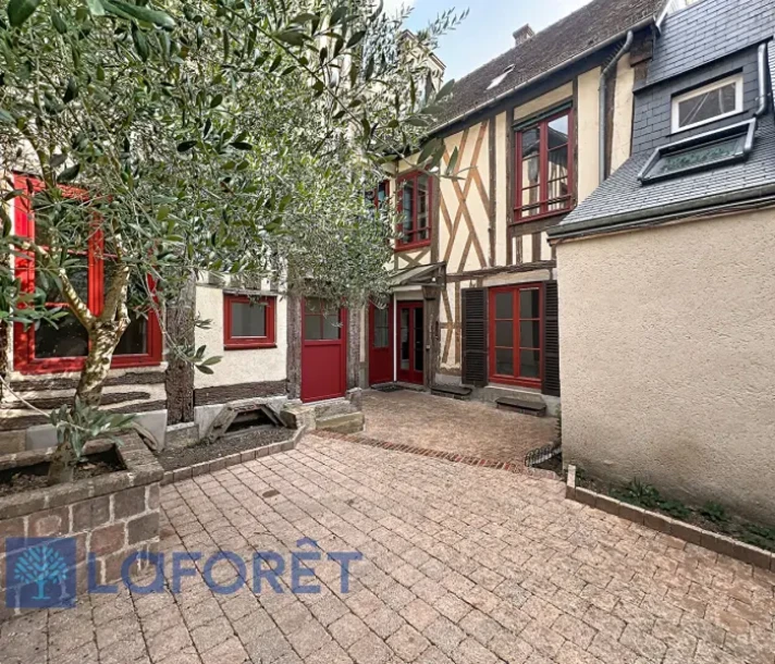 Voir la photo 1/11 du type house à Verneuil d'Avre et d'Iton