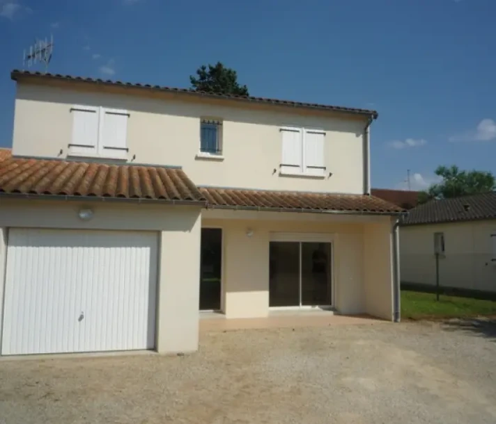 Voir la photo 1/6 du type house à Poitiers