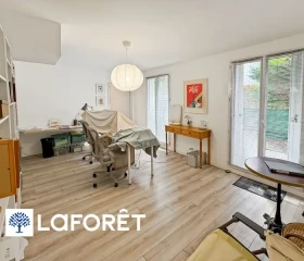 Appartement à Sainte-Geneviève-des-Bois