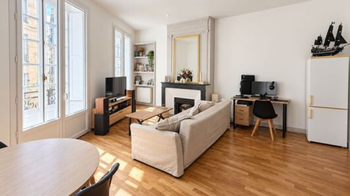 Voir la photo 1/5 du type apartment à Bordeaux
