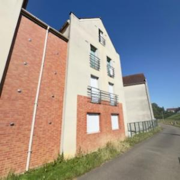 Voir la photo 1/8 du type apartment à Sérifontaine