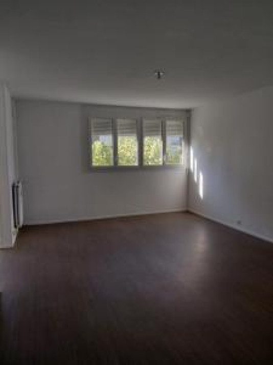 Voir la photo 1/18 du type apartment à Moulins