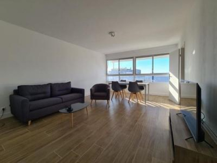 Voir la photo 1/38 du type apartment à Bordeaux