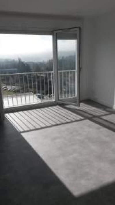 Voir la photo 1/8 du type apartment à Autun