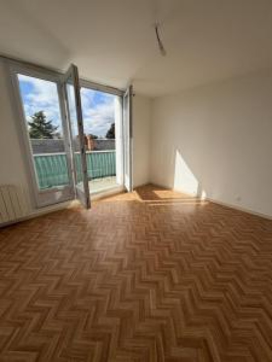 Voir la photo 1/20 du type apartment à Orléans