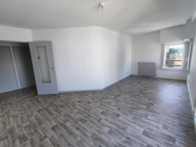 Appartement à Mirecourt