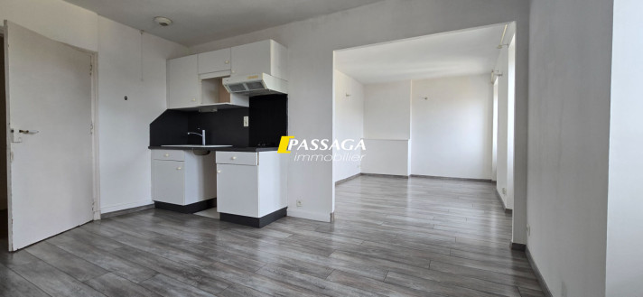 Voir la photo 1/6 du type apartment à Rignac