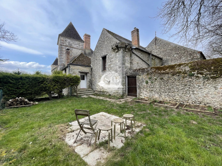 Voir la photo 1/9 du type house à Chalo-Saint-Mars