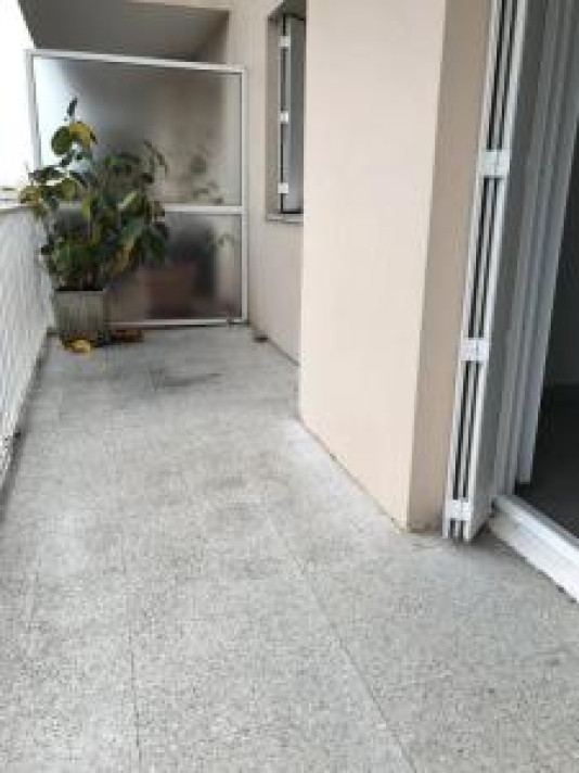 Voir la photo 1/2 du type apartment à Nice