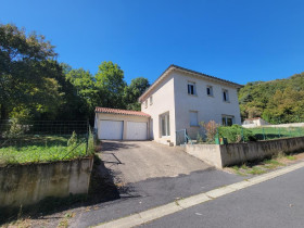 Maison à Le Brignon