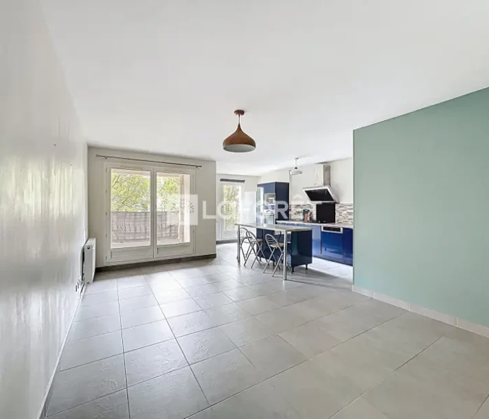 Voir la photo 1/8 du type apartment à Saint-Pierre-du-Perray