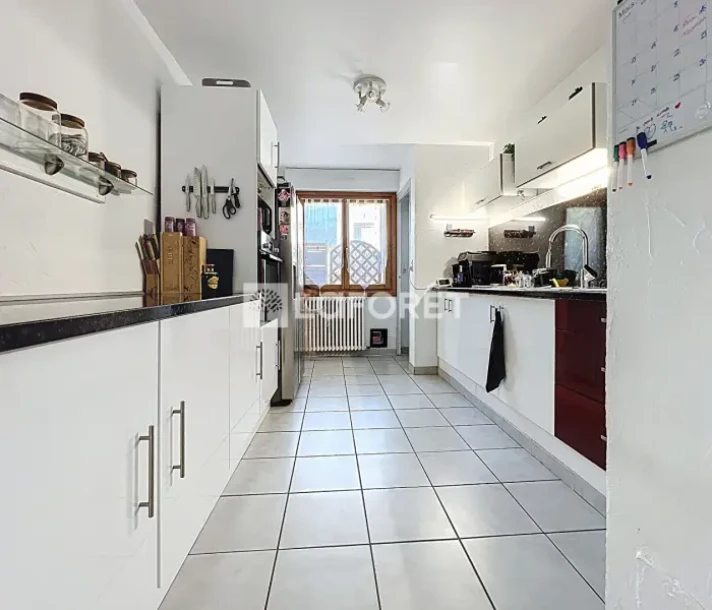 Voir la photo 1/10 du type apartment à La Motte-Servolex