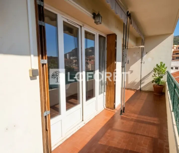 Voir la photo 1/6 du type apartment à Toulon
